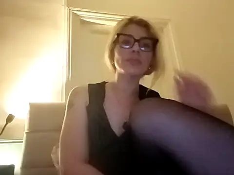 Goddess-Anne online show from June 8, 2026, 7:36 pm