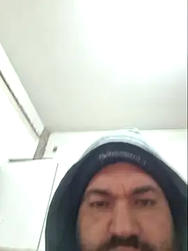 comeraba online show from May 13, 2026, 11:33 pm