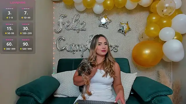 Snapshot of paolarey chatting on February 5, 2025, 4:36 pm paolarey online show from February 5, 2025, 4:36 pm