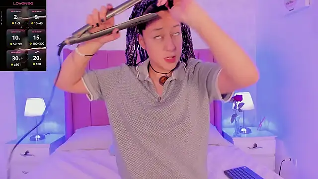 amy flaker online show from April 30, 2026, 12:33 pm