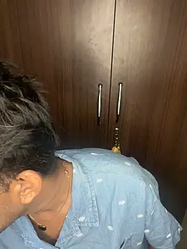 nilanfucks online show from June 16, 2026, 5:32 am