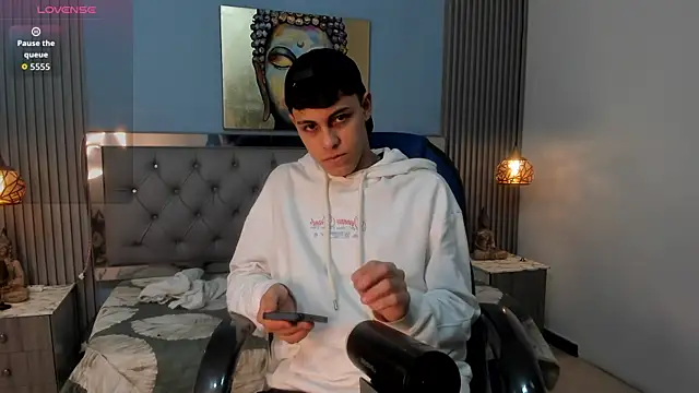 Ethanx18  online show from June 9, 2026, 3:18 am