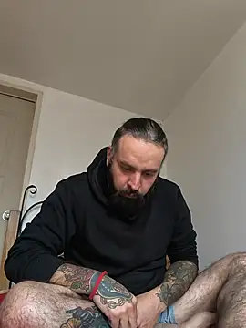 erikthor online show from May 20, 2026, 1:17 pm