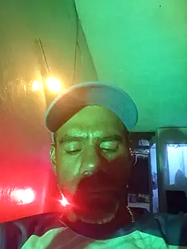 Wildanis online show from April 29, 2026, 4:05 am