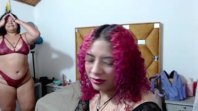 YANELISHOTT online show from June 15, 2026, 1:24 pm