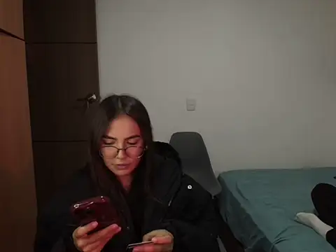 abbyyandmaxx online show from May 8, 2026, 12:27 am