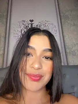 EvasBlazeXXX online show from June 3, 2026, 5:21 am
