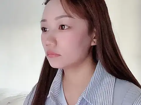 sisi 1118 online show from April 30, 2026, 8:09 am