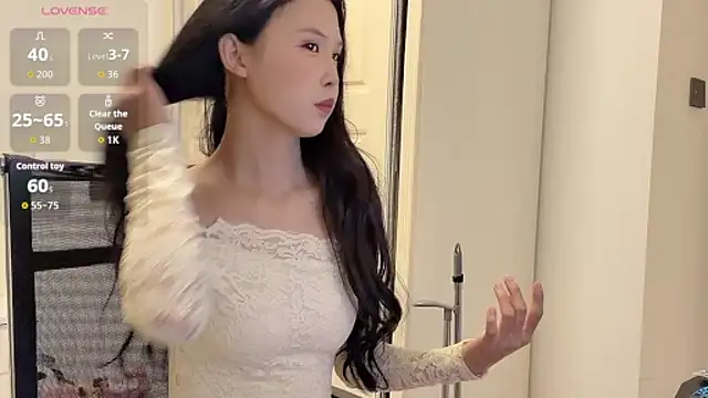 Snapshot of -LINXI chatting on May 27, 2026, 4:48 pm -LINXI online show from May 27, 2026, 4:48 pm