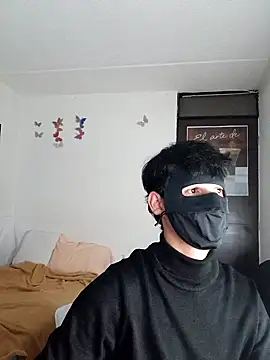 YesseBlasson online show from May 2, 2026, 1:54 am