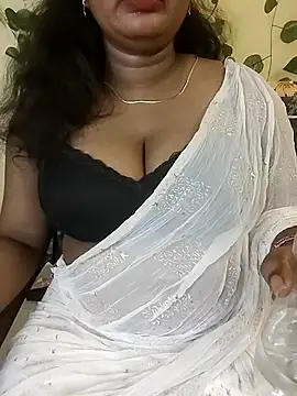 Sravani cutee  online show from June 8, 2026, 8:09 pm