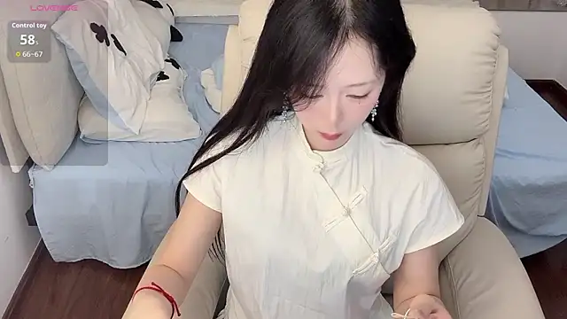 Nana-2026 online show from May 15, 2026, 12:34 pm