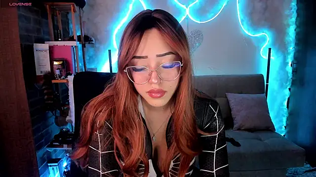 Snapshot of liz_martins1 chatting on May 14, 2026, 2:07 am liz martins1 online show from May 14, 2026, 2:07 am