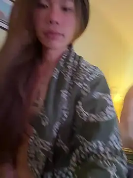 Poonmathafucker1 online show from June 9, 2026, 11:44 am
