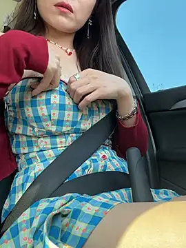 Zara ZZ online show from May 5, 2026, 8:22 am