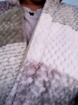 amira567 online show from May 6, 2026, 7:41 pm