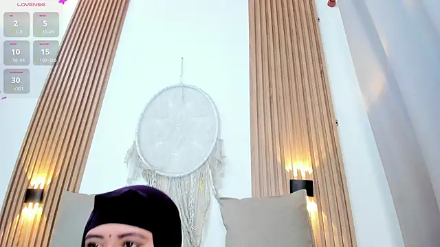 Snapshot of yasmin_dina chatting on June 1, 2026, 3:14 pm yasmin dina online show from June 1, 2026, 3:14 pm
