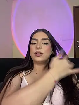 AriSweetener1 online show from May 15, 2026, 7:15 am