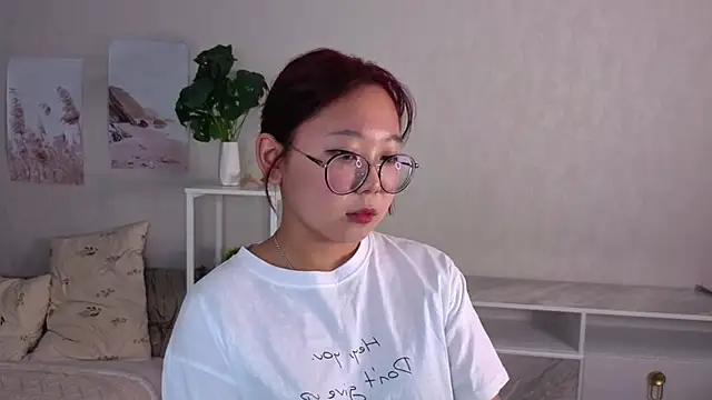 RickiWeihe online show from May 18, 2026, 11:49 am