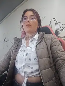Snapshot of marita_ chatting on May 19, 2026, 9:32 pm marita online show from May 19, 2026, 9:32 pm