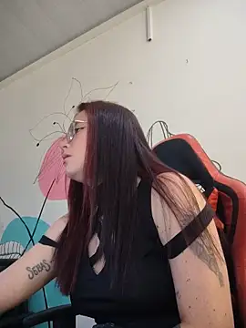 Snapshot of marita_ chatting on June 6, 2026, 2:33 pm marita online show from June 6, 2026, 2:33 pm