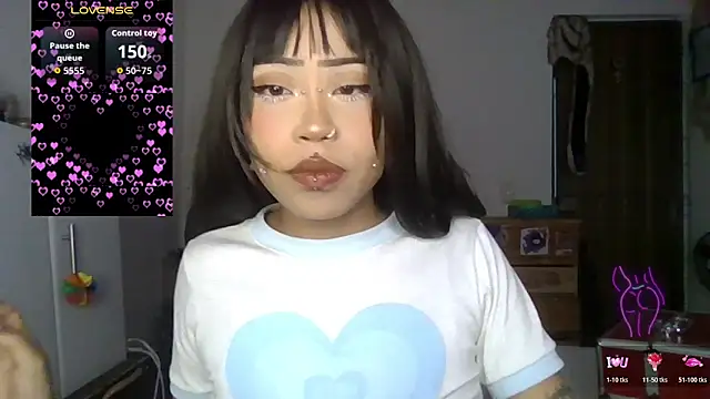 Snapshot of suky_fox chatting on June 11, 2026, 9:57 pm suky fox online show from June 11, 2026, 9:57 pm