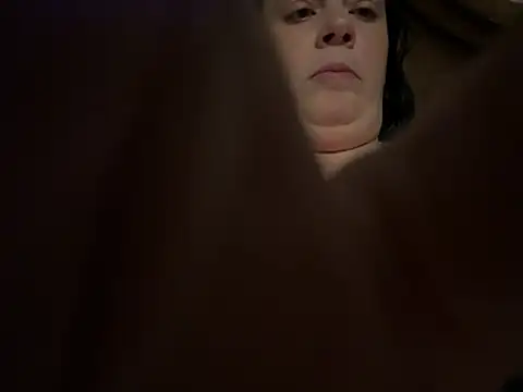 blueeyez1987 online show from May 7, 2026, 3:34 am