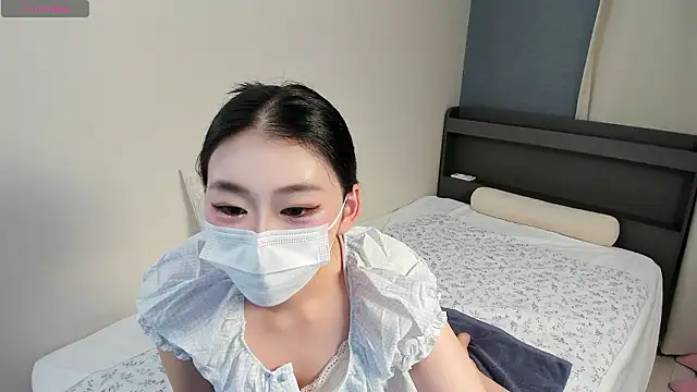 Snapshot of hyorin2 chatting on June 4, 2026, 12:11 pm hyorin2 online show from June 4, 2026, 12:11 pm