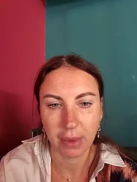 EvaMaffin online show from June 13, 2026, 8:45 am