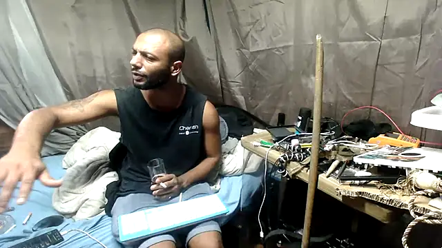 Camodick online show from March 31, 2026, 2:39 pm