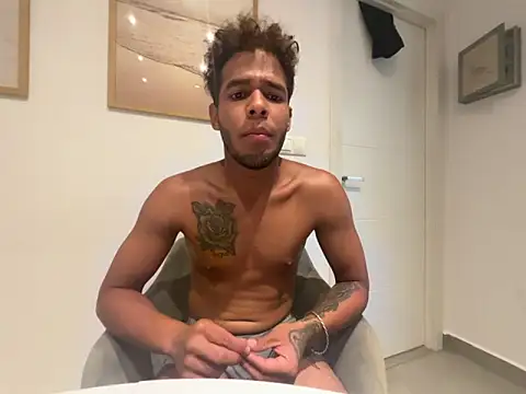 blackandwhite221 online show from June 20, 2026, 2:42 pm
