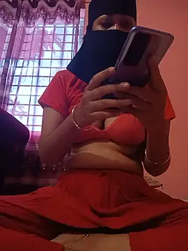 Nilpori2 online show from June 7, 2026, 1:43 am