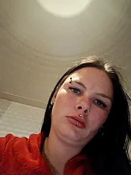 sachaxcarina online show from May 10, 2026, 9:31 pm