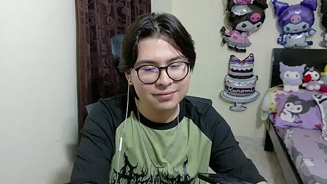 kuromi boy online show from June 10, 2026, 1:17 am