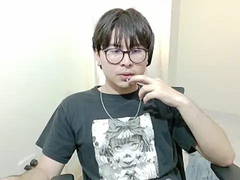 kuromi boy online show from June 24, 2026, 10:53 pm