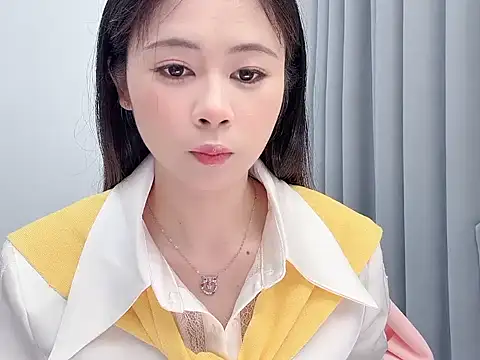 wanttg 8 online show from May 15, 2026, 3:02 am