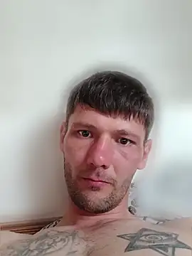 volodka34 online show from May 10, 2026, 2:39 am