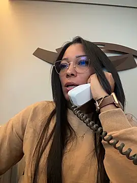 Snapshot of modelisa01 chatting on June 5, 2026, 12:00 pm modelisa01 online show from June 5, 2026, 12:00 pm