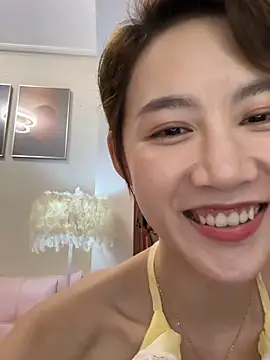 Snapshot of A-happyy chatting on May 13, 2026, 12:57 pm A-happyy online show from May 13, 2026, 12:57 pm