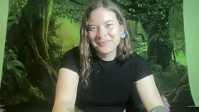 mo0ngoddess online show from March 21, 2026, 8:41 am