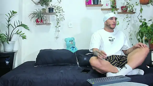 Adam Borsalino online show from May 30, 2026, 3:58 am