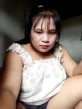 lybaby11 online show from May 11, 2026, 5:13 am