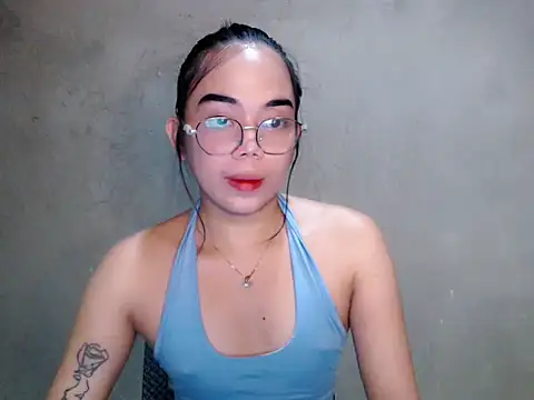 Urbabydollxxx online show from June 27, 2026, 5:29 pm