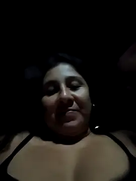 noemy-25 online show from May 16, 2026, 11:46 pm