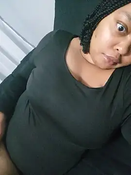 CaramelBBrown online show from May 15, 2026, 10:50 pm