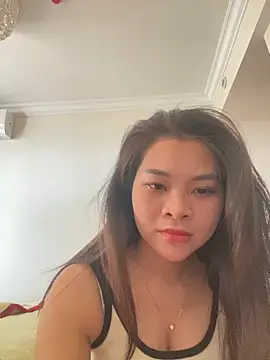 Lucky xiao online show from May 13, 2026, 12:30 am