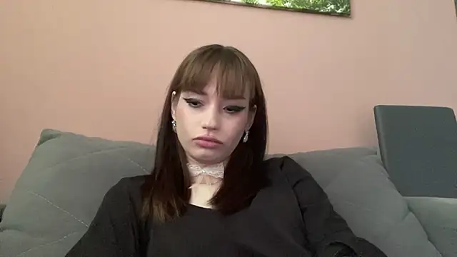 lolgothmichelle online show from June 1, 2026, 2:52 pm