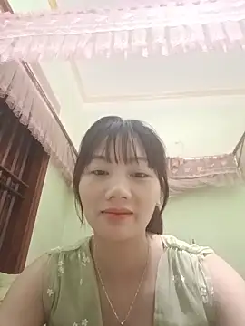 Ki-sexy61 online show from May 13, 2026, 7:39 am