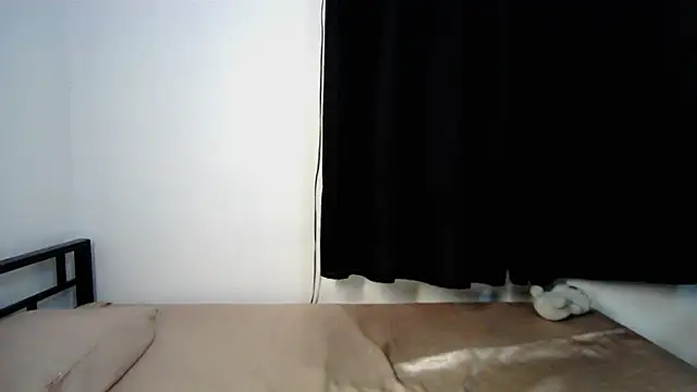 Snapshot of caspian_cum chatting on June 3, 2026, 7:30 pm caspian cum online show from June 3, 2026, 7:30 pm