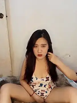 Snapshot of sweetmiyukiki chatting on May 28, 2026, 10:12 am sweetmiyukiki online show from May 28, 2026, 10:12 am